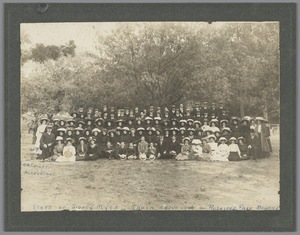 Staff of Sidney Myer in Rosalind Park, Bendigo